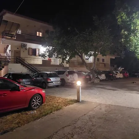 Vessarios Apartamento