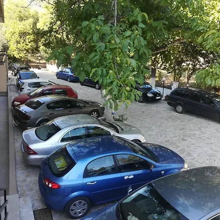 Vessarios Νικιάνα