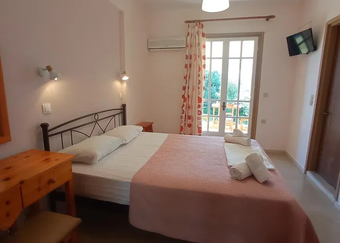 Vessarios Apartament Nikiana